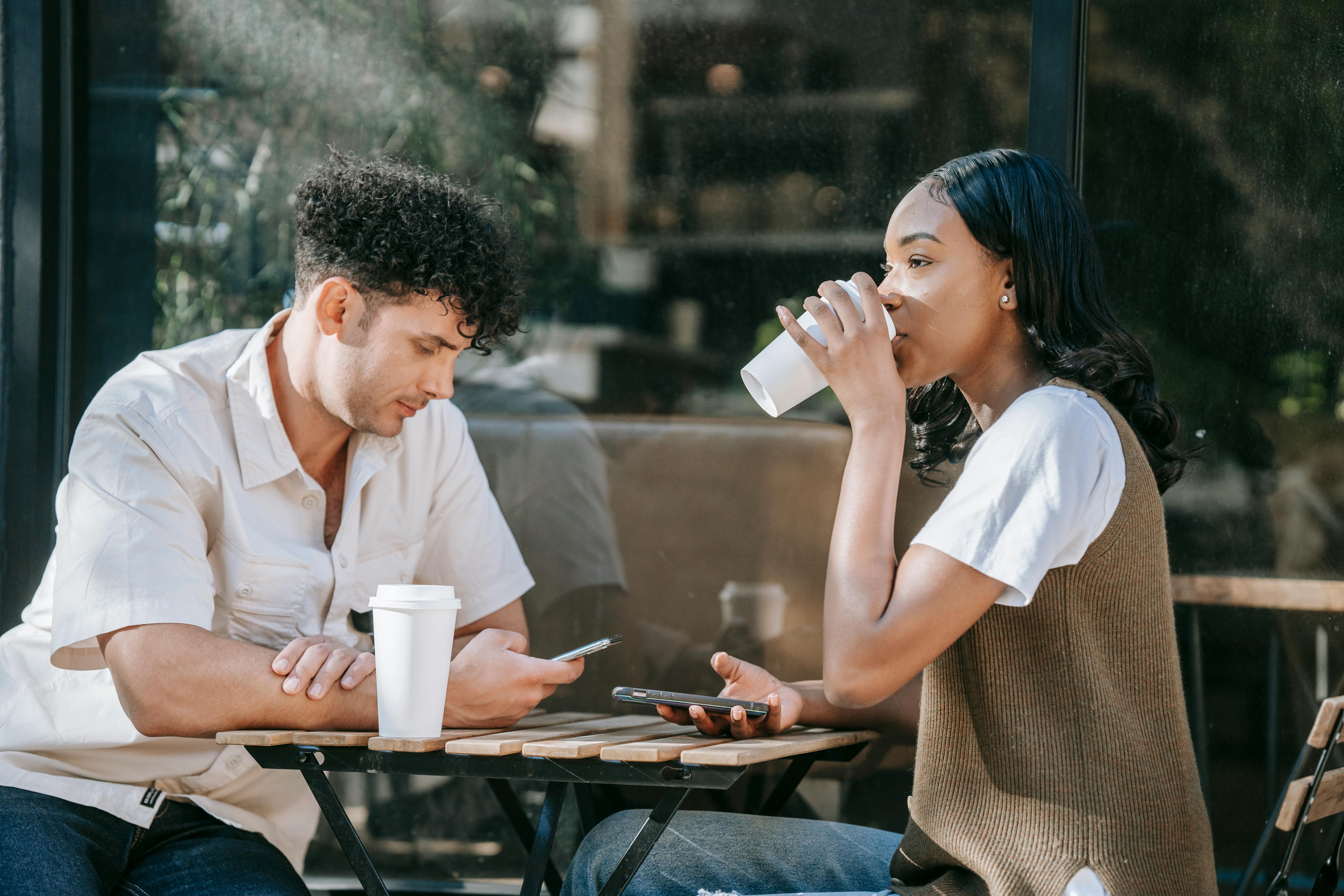 3 Tips to Build a Large Database of Customers to Text